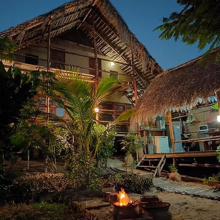 Casa Surf Lodge - Praia do Tofo Dış mekan fotoğraf