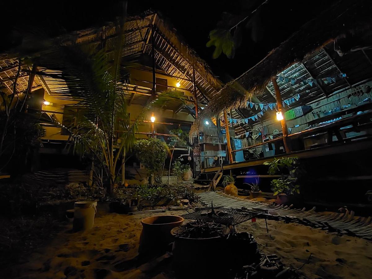 Casa Surf Lodge - Praia do Tofo Dış mekan fotoğraf